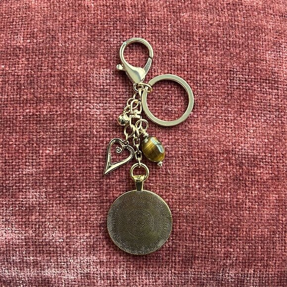 ROMAN LADY MEDALLION Bag Charm 👵🏽 - Picture 6 of 8